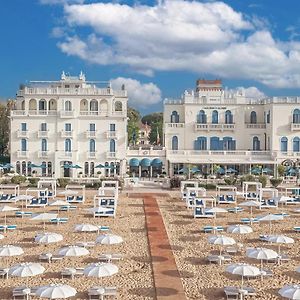 Casa Bianca Al Mare